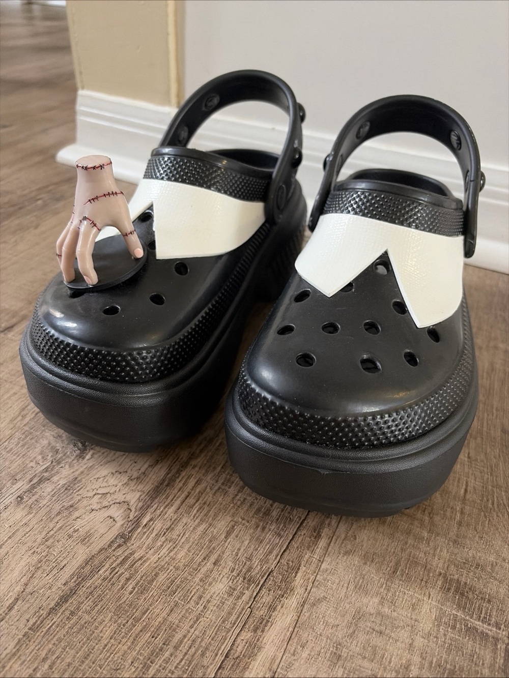 WEDNESDAY ADDAMS X CROCS STOMP CLOGS - Size 6 Mens Size 8 Women's - New Other - Picture 2 of 15